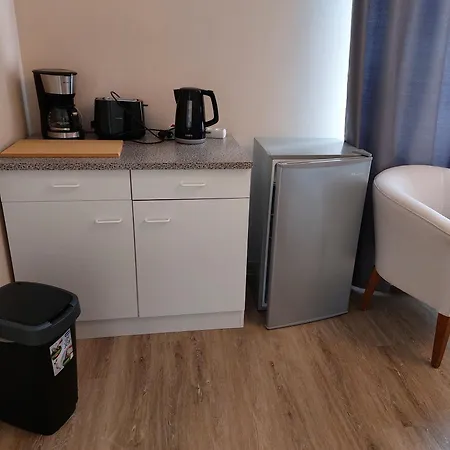 Haus Strandlust- Gemuetliches Studio Direkt Am Duemmer Apartamento *