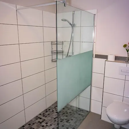 Haus Strandlust- Gemuetliches Studio Direkt Am Duemmer Apartamento *